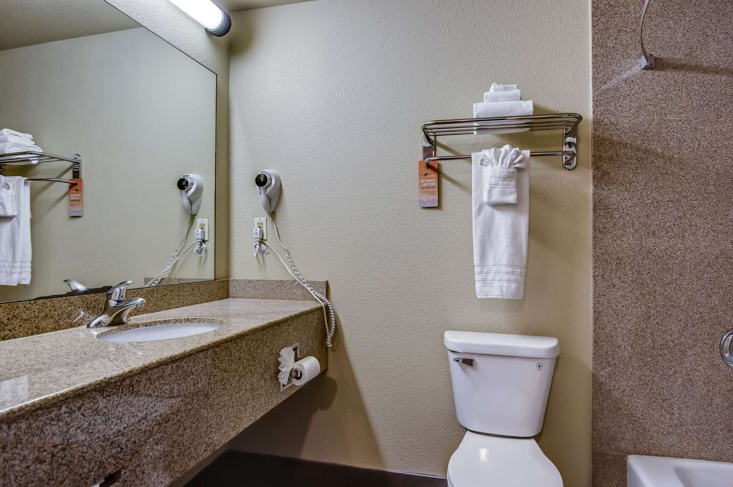 Howard Johnson By Wyndham Reseda Hotel & Suites ロサンゼルス エクステリア 写真